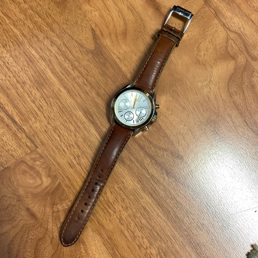 Michael Kors Bradshaw Chronograph Silver Dial Tan Leather Ladies Watch - Picture 3 of 11